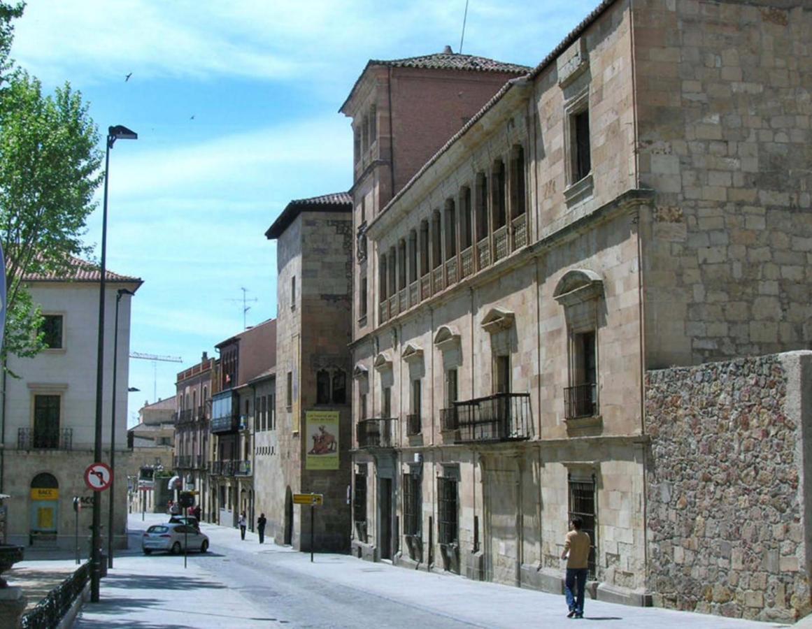 El Patio De San Pablo - Apartamento De Lujo En El Centro Con Parking Gratis Salamanca Kültér fotó